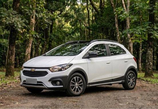 CHEVROLET ONIX 1.4 MPFI ACTIV 8V FLEX 4P AUTOMÁTICO